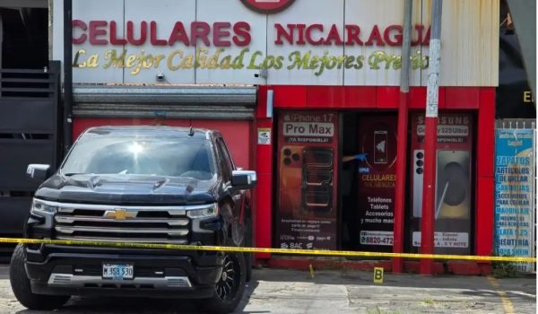 Asaltante muerto tras robo a una tienda de Altamira, otros tres huyeron