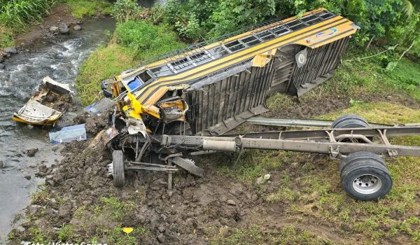 Bus que iba de Managua a Río San Juan se volcó y dejó una docena de heridos