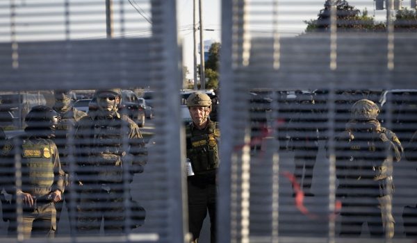 EEUU anuncia que número de detenciones en su frontera sur es el más bajo desde 1970
