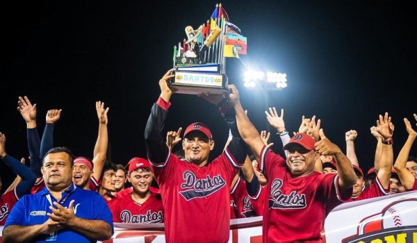 La marca de Sandor Guido que igualó Ronald Garth en el beisbol nacional