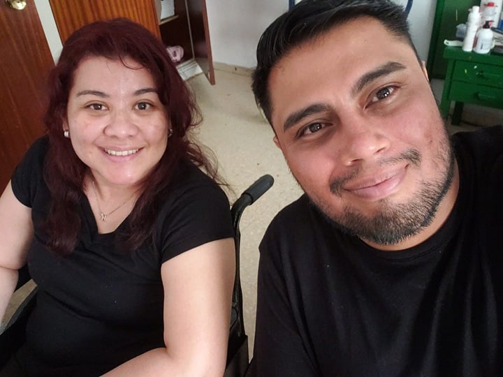 Robleto y Joao Maldonado aun recuperándose tras ser atacados a balazos por sicarios de los Ortega Murillo. LA PRENSA/ CORTESÍA
