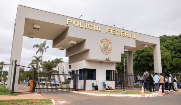 Vista de la Policía Federal de Brasil, local donde esta detenido de forma preventiva el expresidente brasileño Jair Bolsonaro. EFE/Vini Santa Rosa