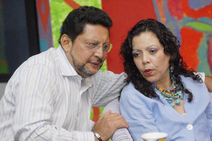 Bayardo Arce no sostenía buenas relaciones con Rosario Murillo. LA PRENSA/ ARCHIVO