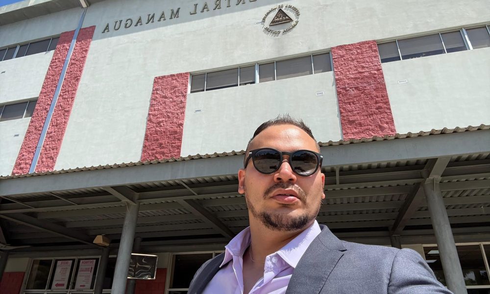 Selfie del abogado sandinista Harry Valle. Foto: tomada de redes sociales.