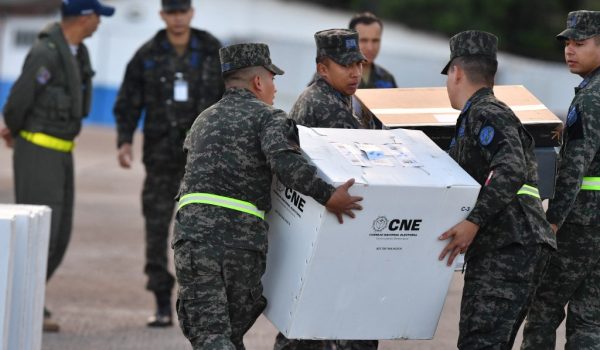 Elecciones en Honduras en medio de la mayor crisis institucional en una década