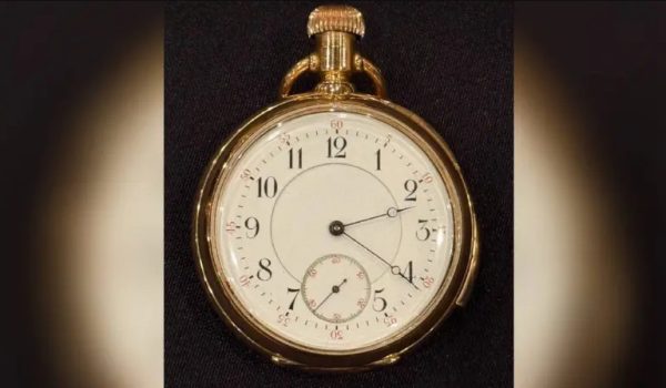 reloj de pasajero del Titanic subastado