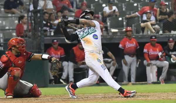 La marca de Ismael Munguía entre los nicaragüenses con un paso por República Dominicana y la que le falta