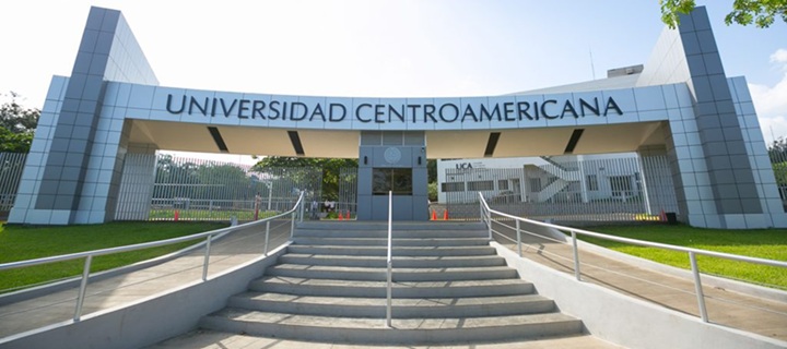 La UCA, universidad jesuita donde Coronel Kinloch se graduó como abogada, fue confiscada por ella en agosto de 2023 obedeciendo órdenes de los Ortega Murillo. LA PRENSA/ PÁGINA DE LOS JESUITAS