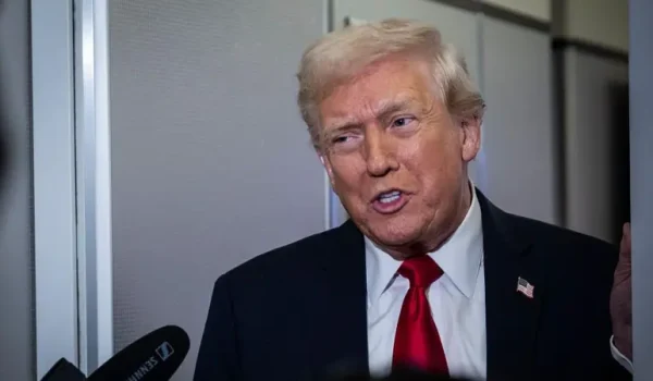 Trump amenazó con no "malgastar" el dinero de EE.UU. en Honduras si Tito Asfura no ganaba la elección.