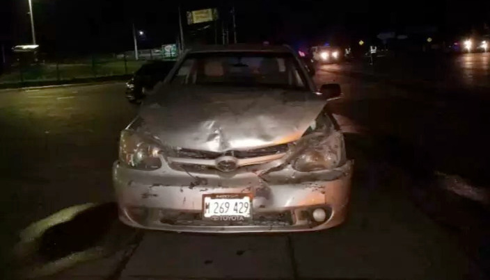 Segundo carro involucrado en la doble colisión de Carretera a Masaya. Foto: Radio Ya.