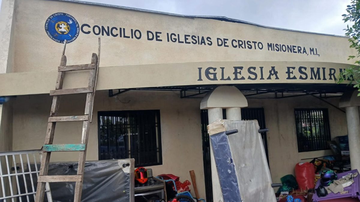 Iglesia Esmirna en el municipio de Muy Muy, en Matagalpa, donde se disputa la propiedad. Foto: Canal RB3 TV/Facebook.