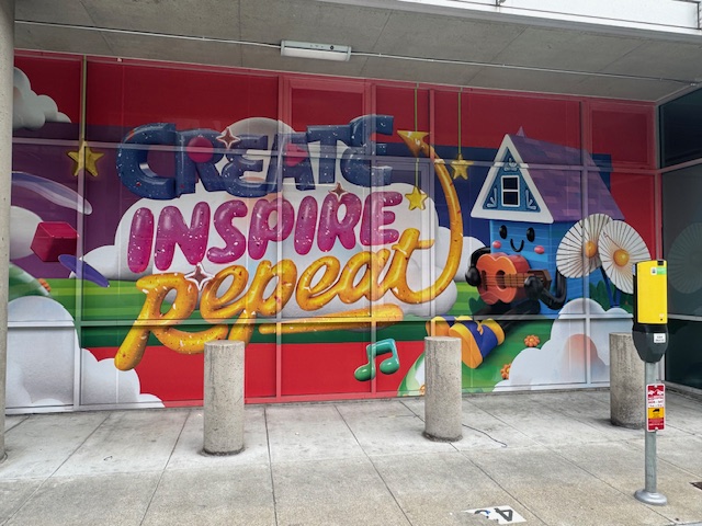Mural de Adobe ilustrado por la nicaragüense Laura García. Foto: Cortesía