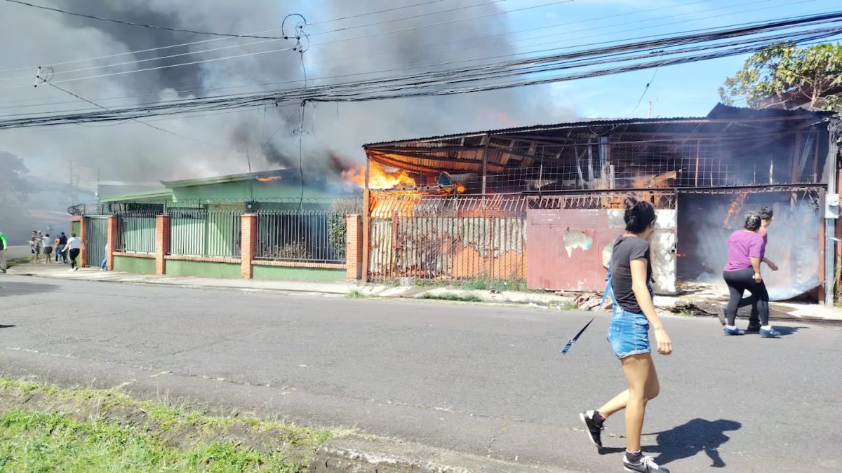 hijas de nicaragüenses mueren en incendio en Costa Rica, incendio en Zapote San José