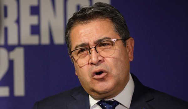 Trump «le abrió los ojos a muchos» en Honduras al apoyar a Asfura, afirma el expresidente Juan Orlando Hernández