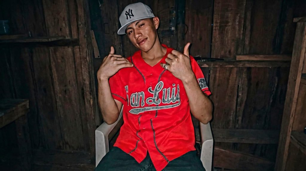 Melkin Avilek Chavarría López, de 20 años, asesinado a machetazos por no seguir ingiriendo licor. Foto: La Primerísima.