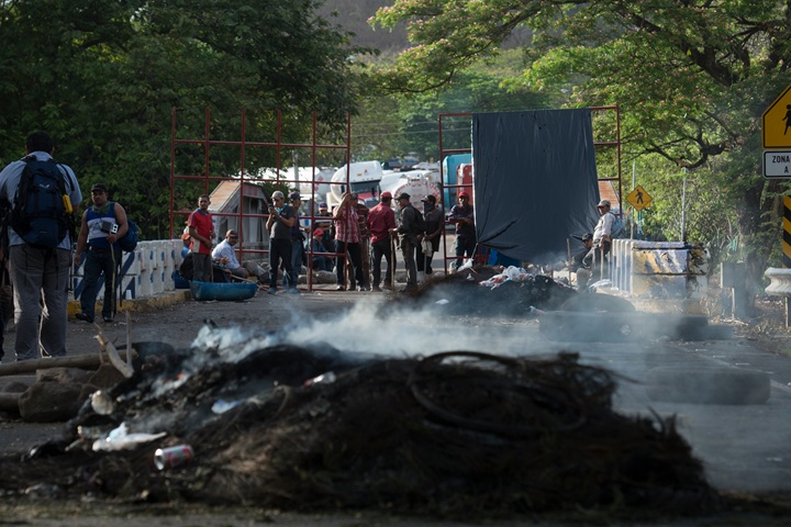 El tranque que los campesinos tenían en San Pedro de Lóvago, antes de ser atacado por las fuerzas de la dictadura, en julio de 2018. LA PRENSA/ ARCHIVO
