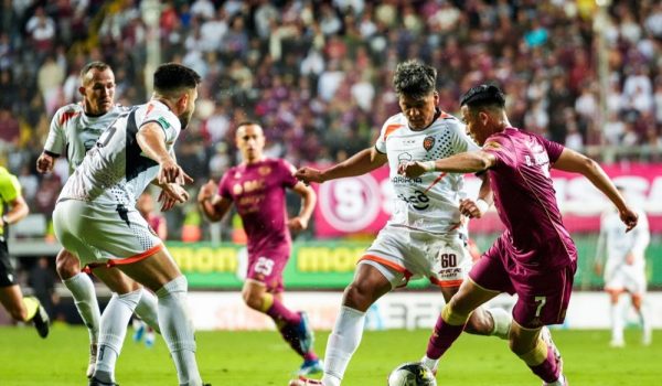 Bancy Hernández con un gran debut.