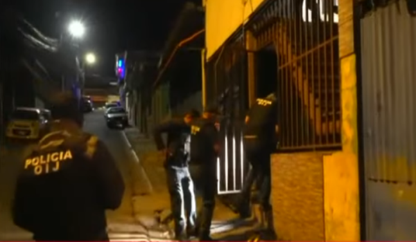 Nicaragüense integraba banda acusada de chapear vehículos en Costa Rica; diputada entre las víctimas