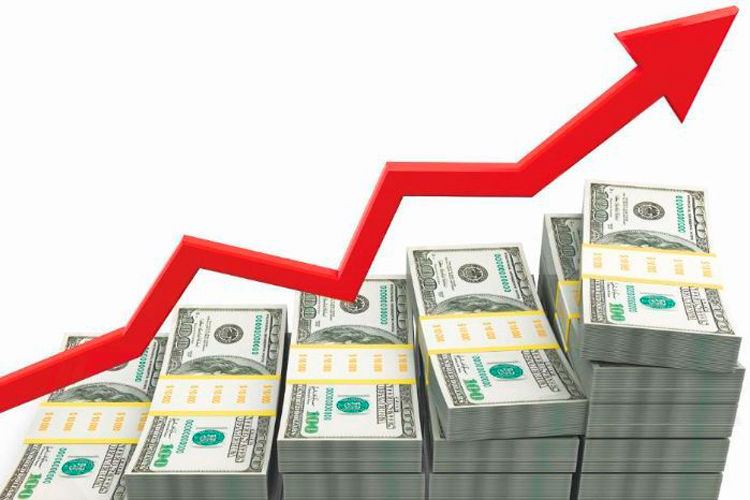 Uso del dólar prevalece sobre el córdoba.