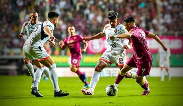 Bancy Hernández, del potrero de Río Blanco al “Monstruo” de Centroamérica 