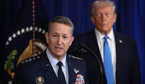 Cómo fue la «Operación Resolución Absoluta» con la que se detuvo a Maduro y a su esposa, según el gobierno de Trump