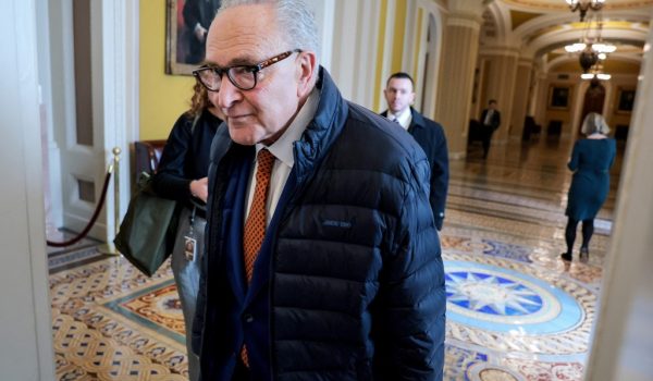 Fantasma de un nuevo cierre de gobierno ronda  a la administración Trump