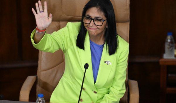 John Ratcliffe, director de la CIA, se reunió con Delcy Rodríguez en Caracas