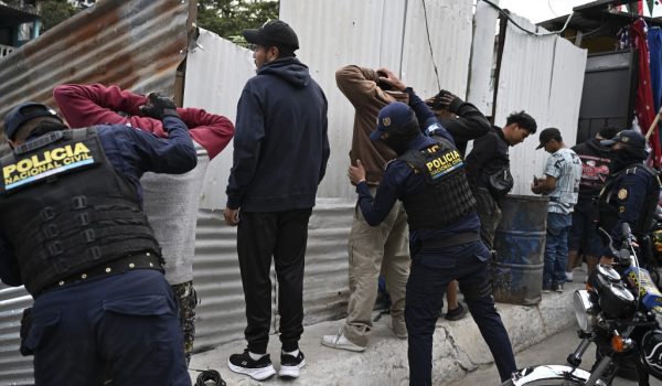 Con un 340 por ciento de hacinamiento, las cárceles de Guatemala son una «bomba de tiempo permanente», admite el Gobierno
