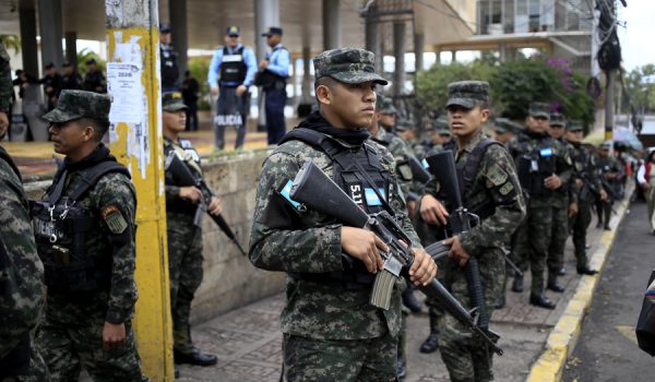 Ejército de Honduras incrementa la seguridad a horas de la instalación de la nueva legislatura del  Congreso Nacional