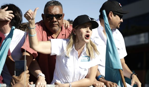 Candidata oficialista acusa de acoso sexual a candidato evangélico en Costa Rica
