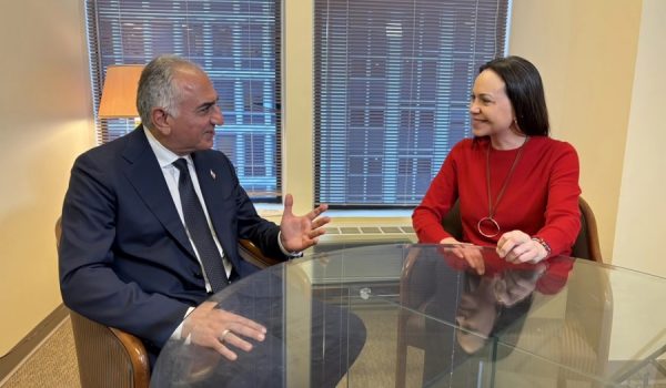 María Corina Machado y el hijo del sha se reúnen para tratar el futuro de Venezuela e Irán