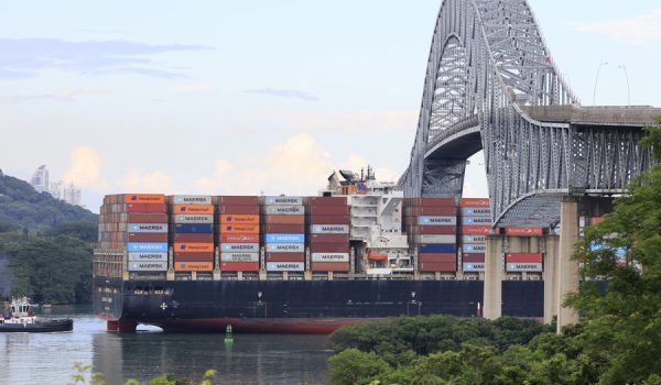 Panamá anula el contrato «leonino» de concesión a operadora china de puertos en el canal CK Hutchison Holdings Limited