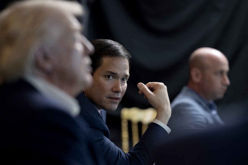 Marco Rubio, de origen cubano, es una de las personas que ha estado liderando la cruzada de la administración Trump contra las dictaduras latinoamericanas