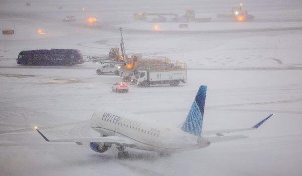 Suben a 30 las muertes por los efectos de la gigantesca tormenta invernal en EE.UU.