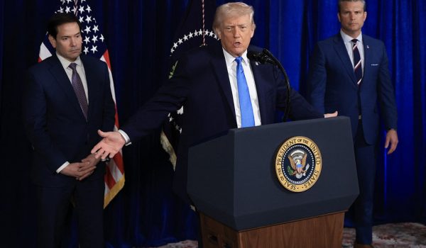 Trump revela que Rubio, Hegseth y Miller estarán a cargo de la transición en Venezuela