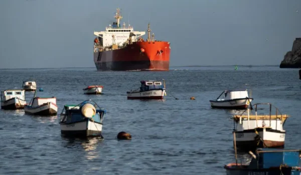 «Cuba no podrá sobrevivir»: 4 claves para entender cómo Trump está usando el petróleo para presionar al gobierno de la isla