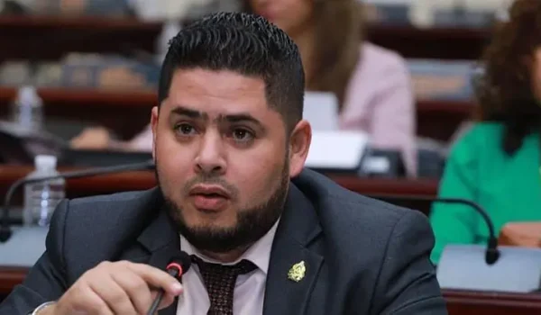 Diputado hondureño Rummy Bueso. Foto: Congreso Honduras