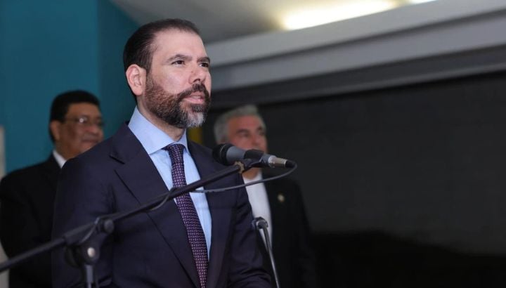 El hijo de la pareja dictatorial, Laureano Ortega Murillo, durante la celebración de los 47 años de la Revolución Islámica de Irán, la noche del miércoles 11 de febrero, en la embajada iraní en Managua. Foto: medios oficialistas.