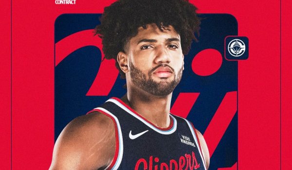 Clippers presentan a Norchad Omier como su nueva contratación en la NBA