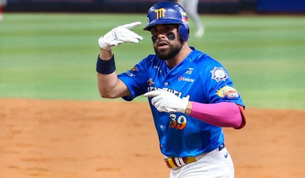 Venezuela se coronó en la Serie de Las Américas con brutal remontada ante Colombia