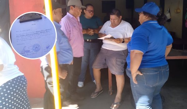 Alcaldía de Chinandega impone multa de C$3,000 a comerciante por botar basura en el mercado municipal