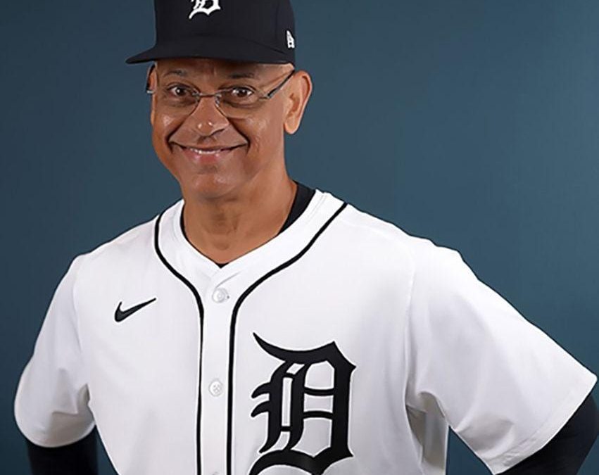 Joey Cora, coach de tercera de los Tigres de Detroit, analizó las perspectivas de la Selección Nacional de Béisbol de Nicaragua en el próximo Clásico Mundial de Beisbol. LA PRENSA/CORTESÍA FUNDACIÓN CORA