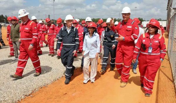 Secretario de Energía de Estados Unidos pidió a Delcy Rodríguez distanciarse de Cuba