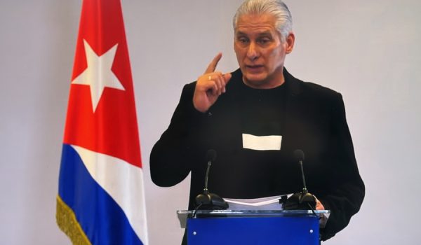 EE.UU. reitera que hay negociaciones con Cuba y pide «prudencia» a la dictadura comunista