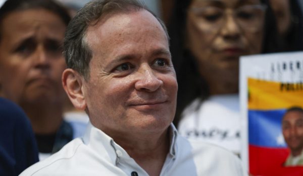 Trasladan a opositor venezolano Juan Pablo Guanipa a su casa bajo arresto domiciliario
