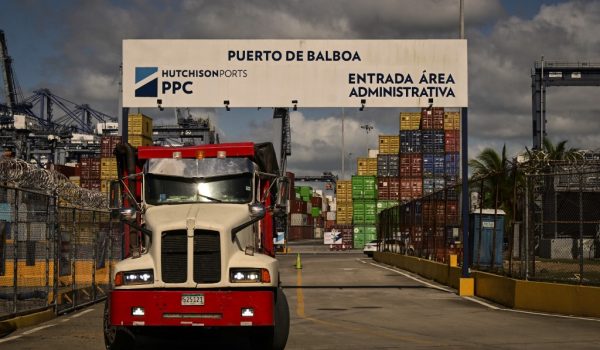 Presidente Mulino minimiza las amenazas de represalias de China hacia Panamá