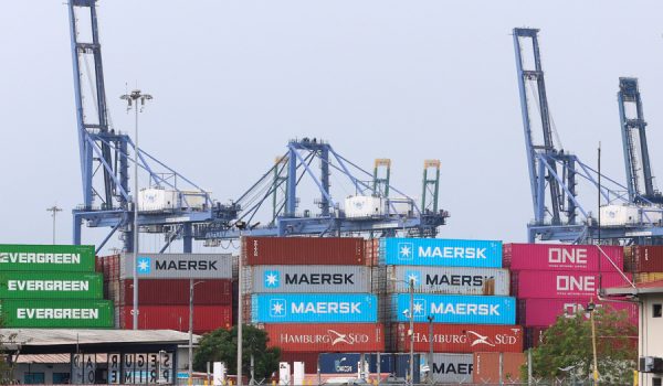 Gobierno de Panamá toma control de dos puertos tras anulación de concesión a empresa china CK Hutchison