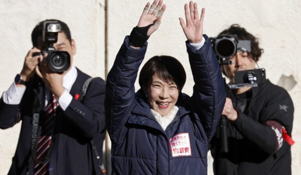 Arrolladora victoria de Sanae Takaichi en Japón augura la persistencia de tensiones con China