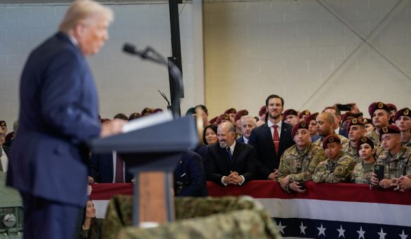 Trump elogia el operativo militar que culminó con la captura del dictador Nicolás Maduro