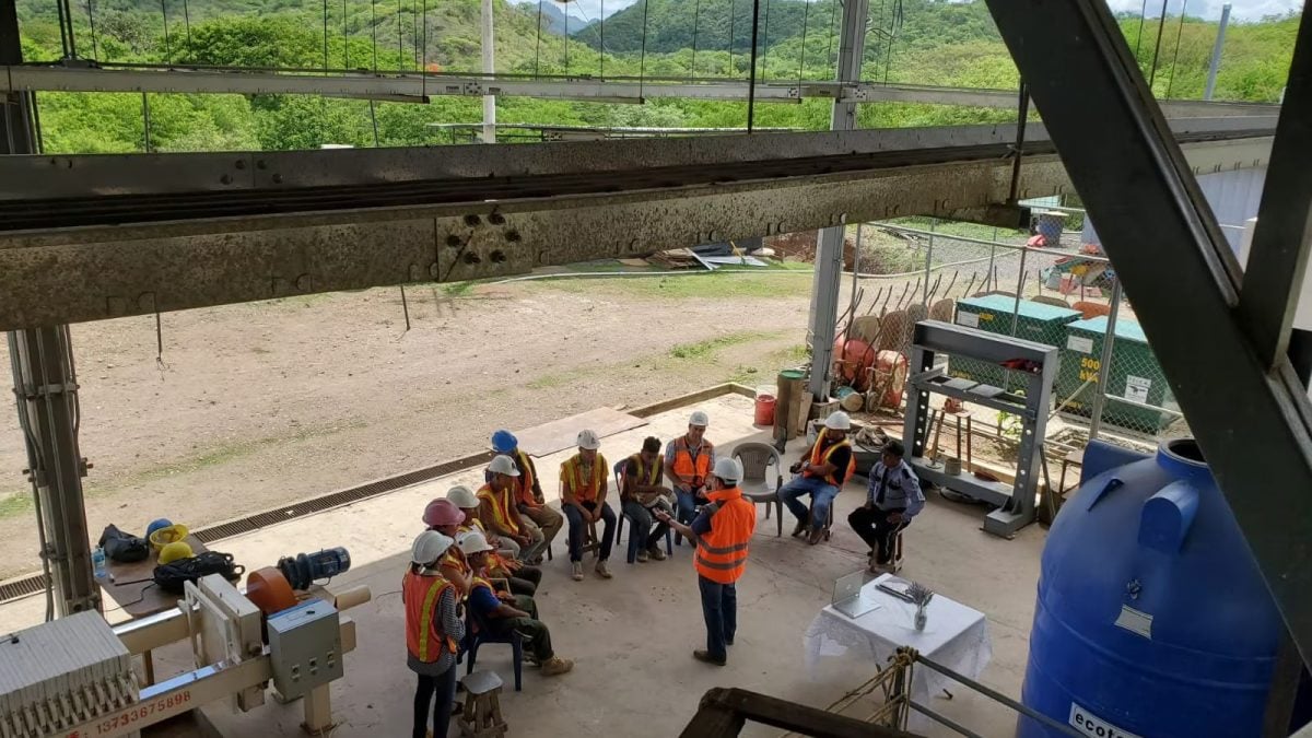 Régimen le devuelve el plantel a la minera estadounidense BHMB Mining S.A. The Nicaraguan regime returned the plant to U.S. Mining Company BHMB Mining S.A.